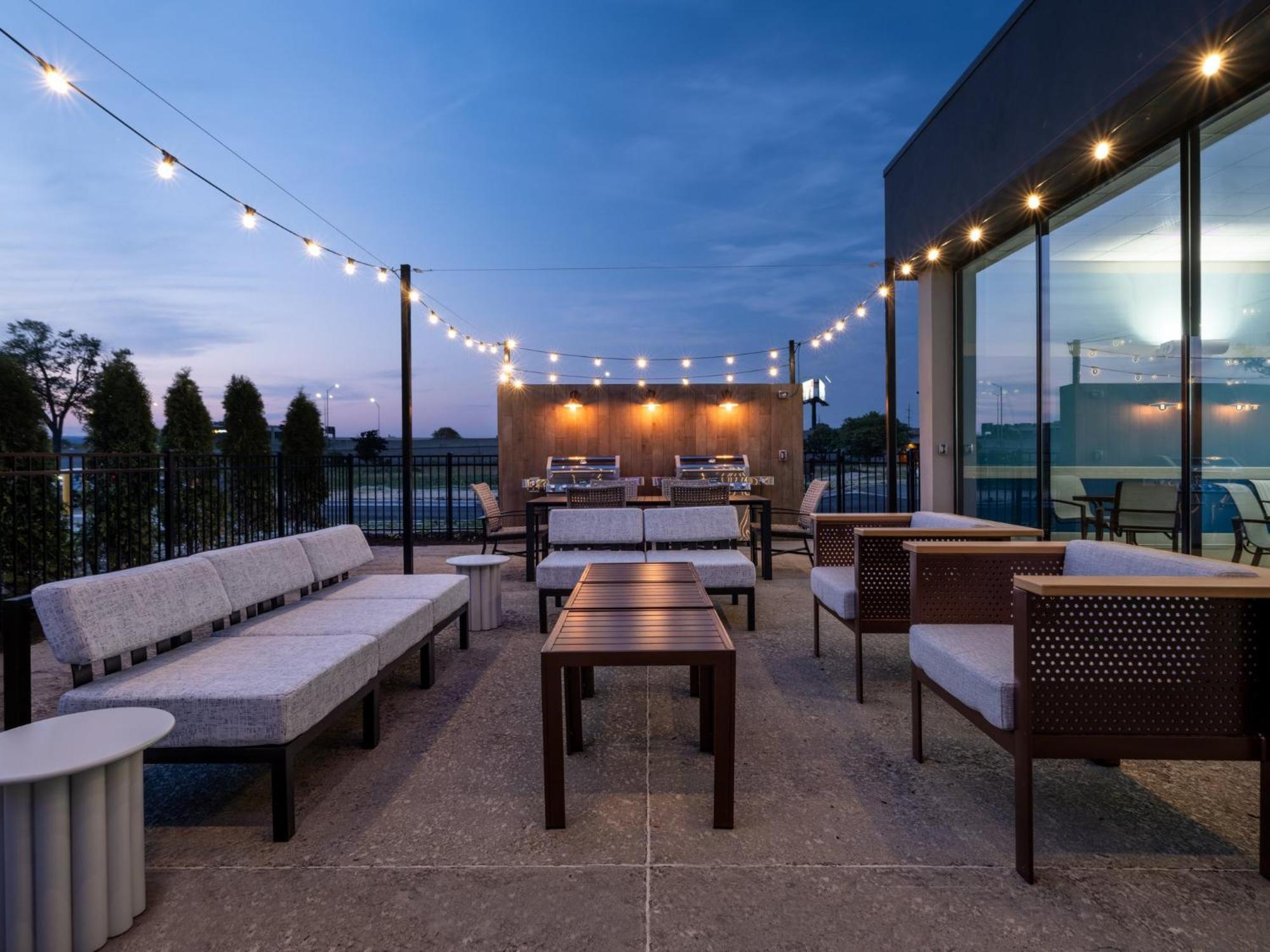 Staybridge Suites Chicago O'Hare - Rosemont By Ihg Exterior photo