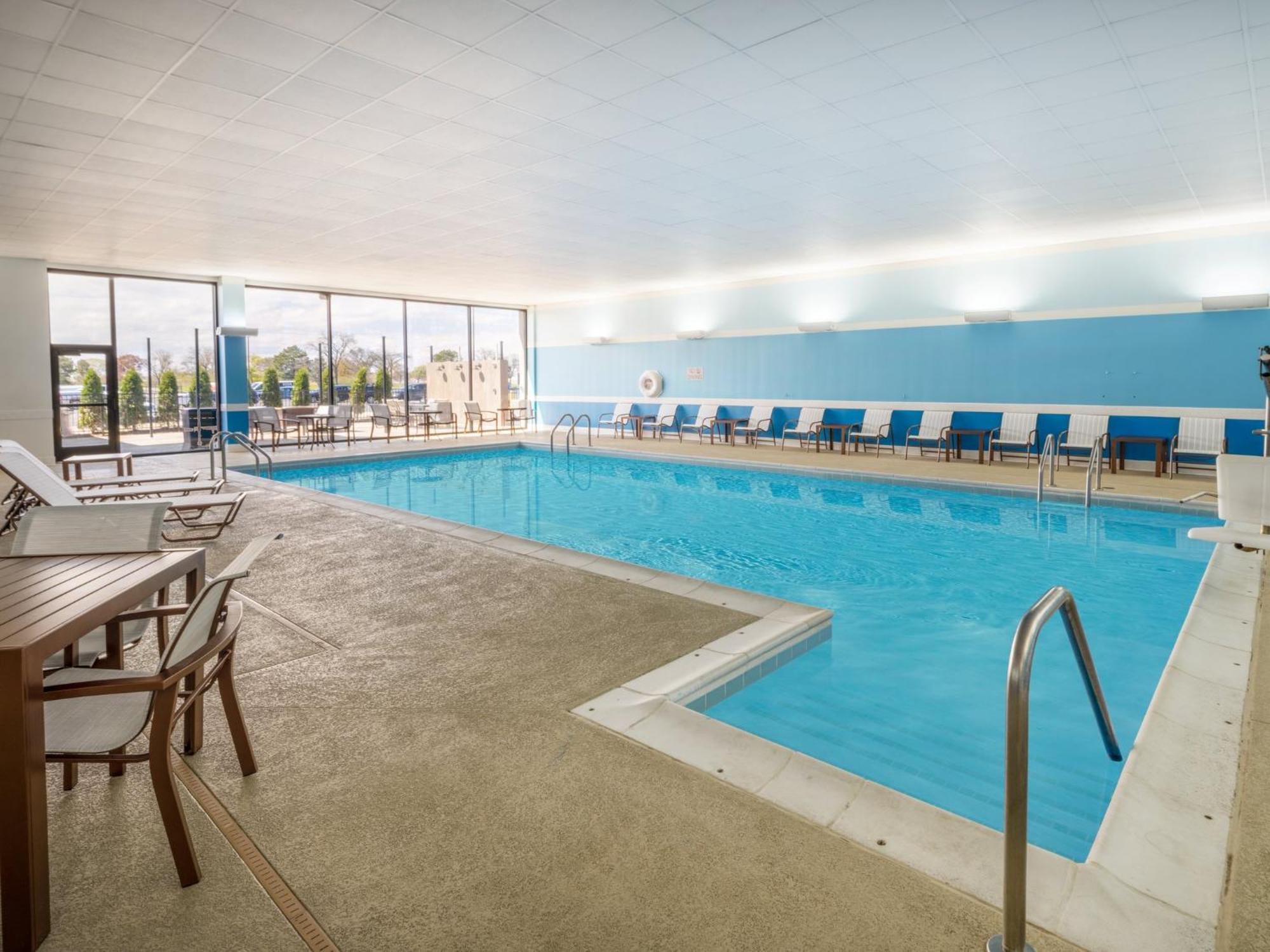 Staybridge Suites Chicago O'Hare - Rosemont By Ihg Exterior photo